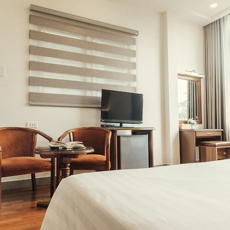 Lantern Hotel โฮจิมินห์ซิตี้ ภายนอก รูปภาพ