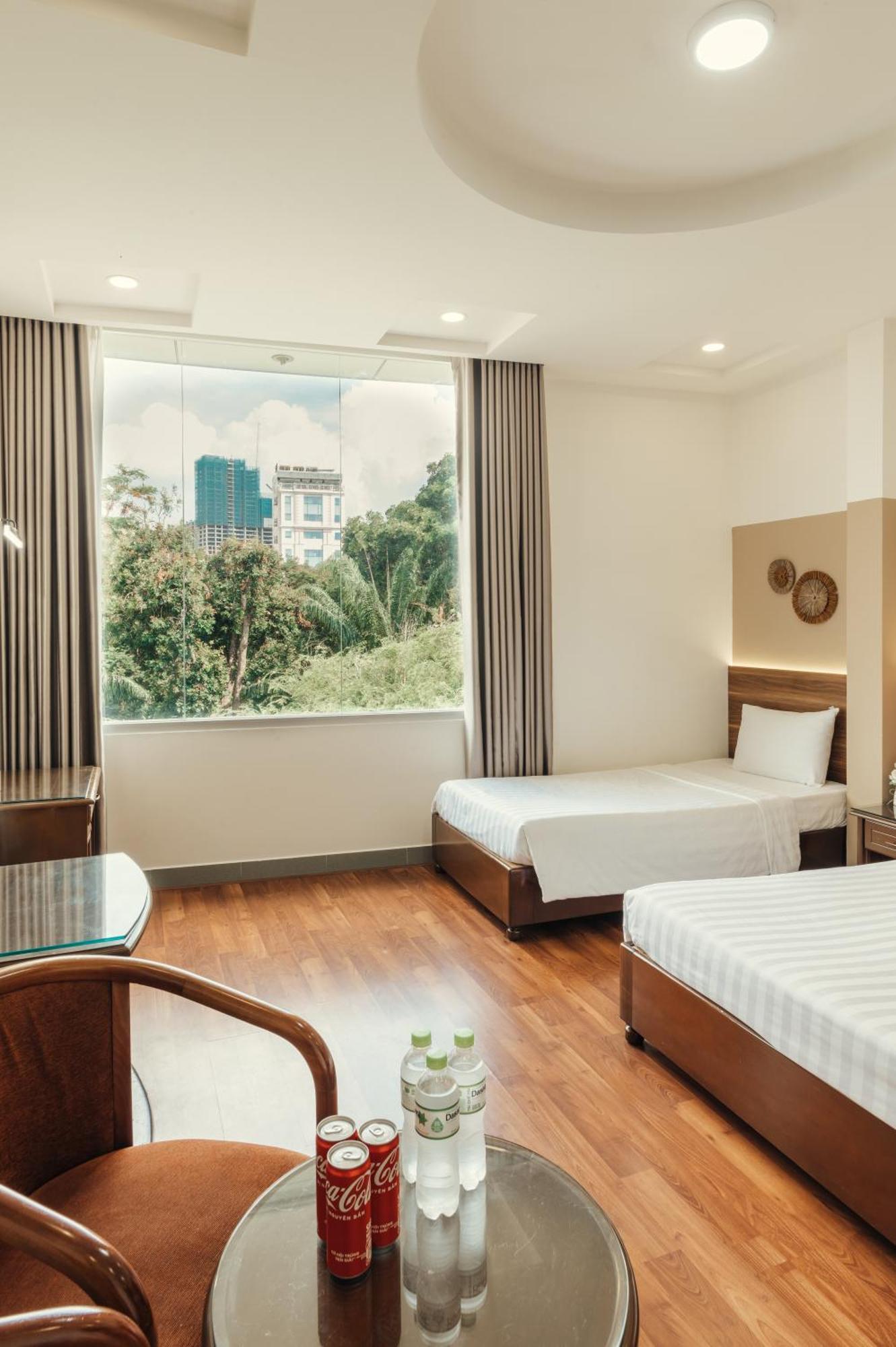 Lantern Hotel โฮจิมินห์ซิตี้ ภายนอก รูปภาพ